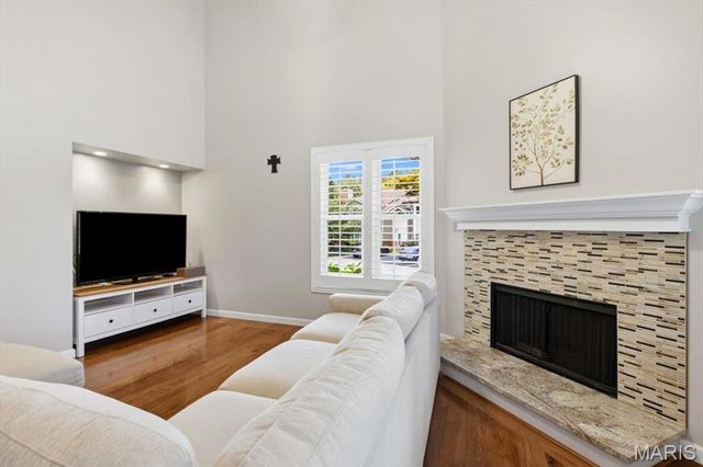 10935 Vauxhall Drive, Creve Coeur, MO 63146