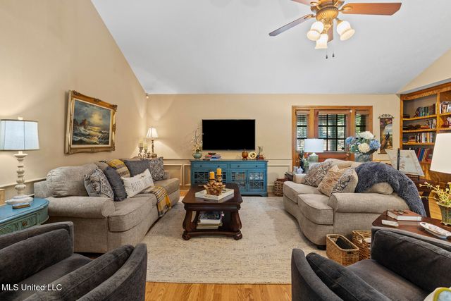 4201 Oak Hill Drive, Terry, MS 39170