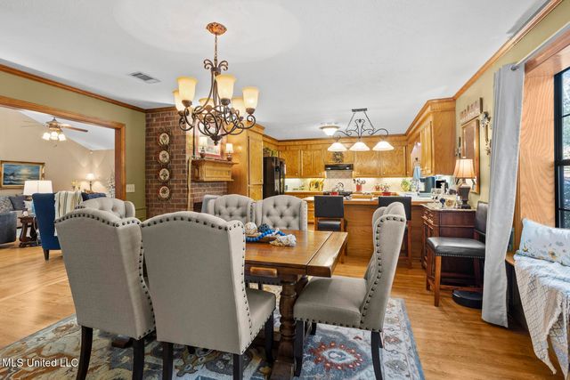 4201 Oak Hill Drive, Terry, MS 39170