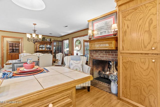 4201 Oak Hill Drive, Terry, MS 39170