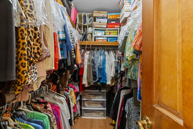 4201 Oak Hill Drive, Terry, MS 39170