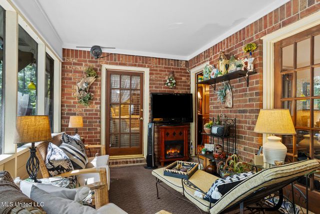 4201 Oak Hill Drive, Terry, MS 39170