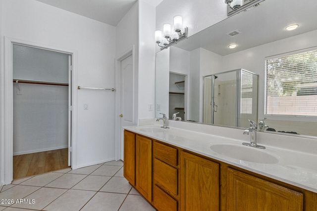 6211 W WIKIEUP Lane, Glendale, AZ 85308