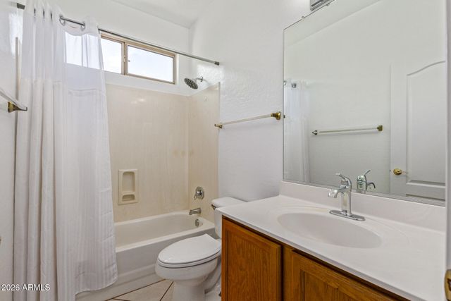 6211 W WIKIEUP Lane, Glendale, AZ 85308