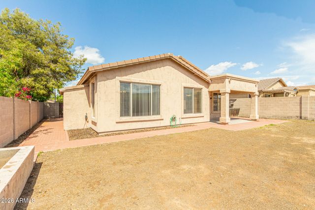 6211 W WIKIEUP Lane, Glendale, AZ 85308