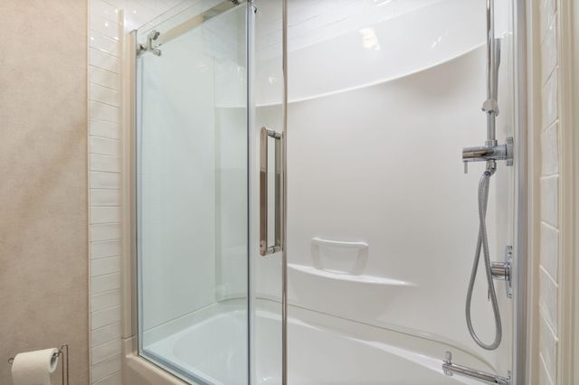 24 Harbor Rd Unit 4, Hampton, NH 03842
