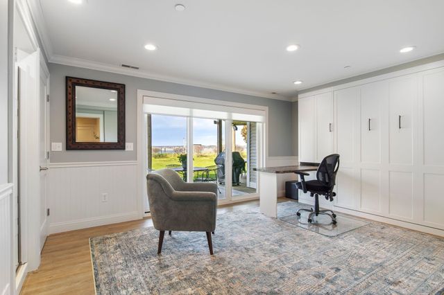 24 Harbor Rd Unit 4, Hampton, NH 03842