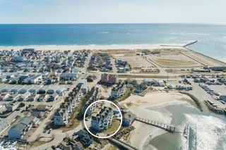 24 Harbor Rd Unit 4, Hampton, NH 03842