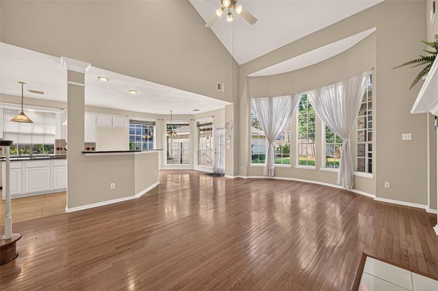 3810 Canary Grass Lane, Houston, TX 77059