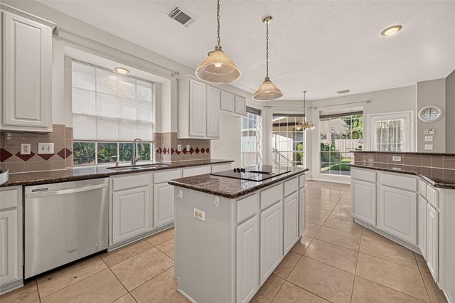 3810 Canary Grass Lane, Houston, TX 77059