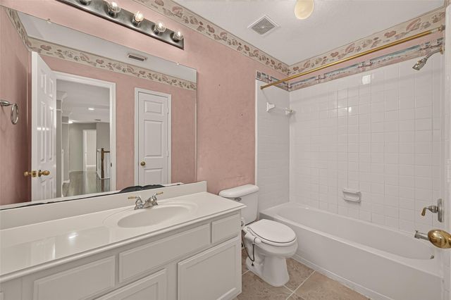 3810 Canary Grass Lane, Houston, TX 77059