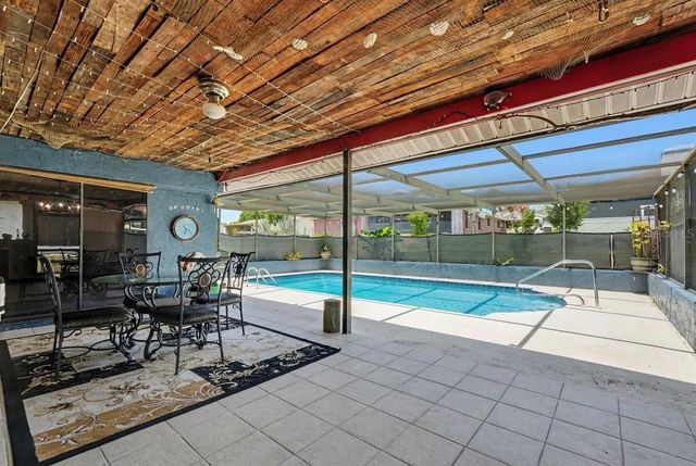 9027 BONNET WAY, Weeki Wachee, FL 34613