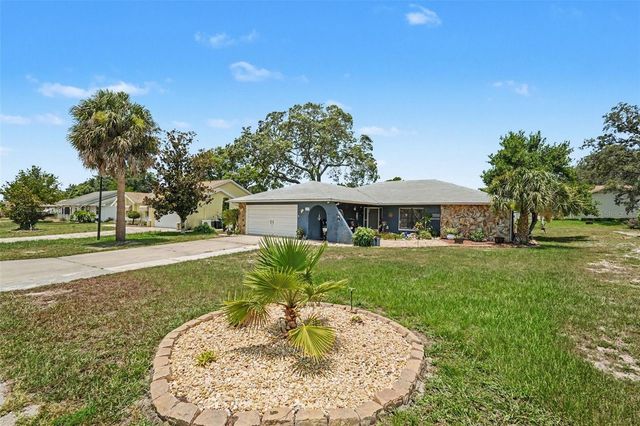9027 BONNET WAY, Weeki Wachee, FL 34613