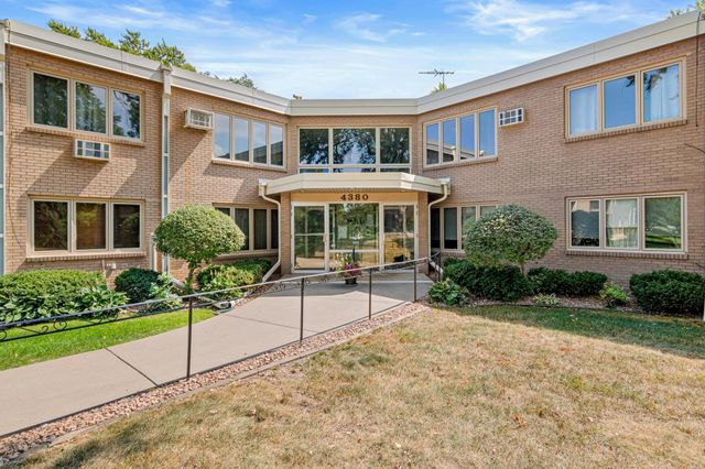 4380 Brookside Court 213, Edina, MN 55436