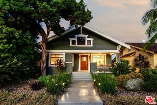 3026 6th Avenue, Los Angeles, CA 90018