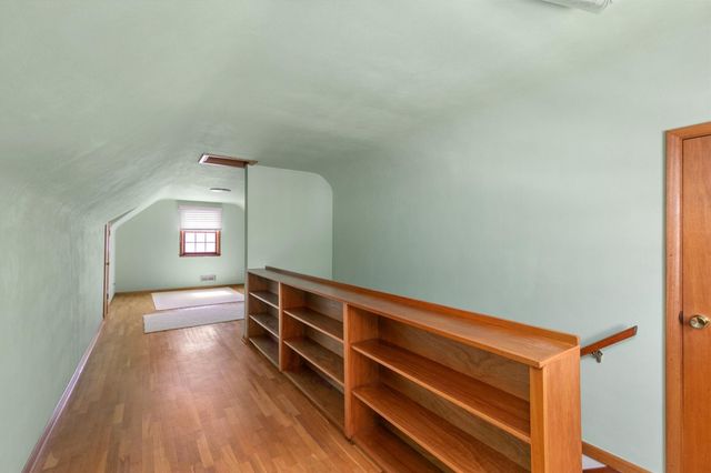 7301 Oliver Smith Drive, Urbandale, IA 50322