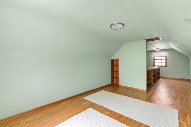 7301 Oliver Smith Drive, Urbandale, IA 50322