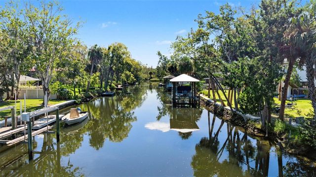 2195 N SLEWFOOT PATH, Crystal River, FL 34429