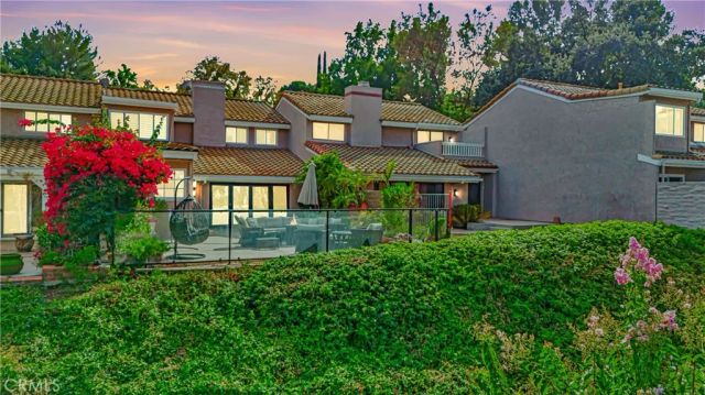 4420 Park Jazmin, Calabasas, CA 91302
