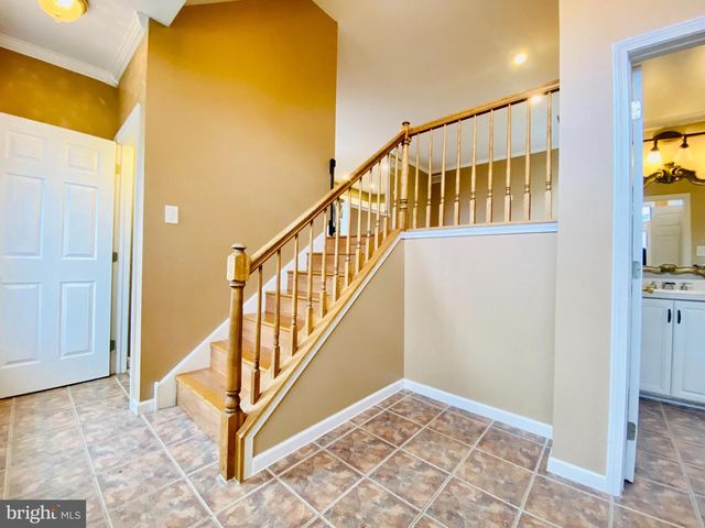 475 STONEGLEN ST, Collegeville, PA 19426