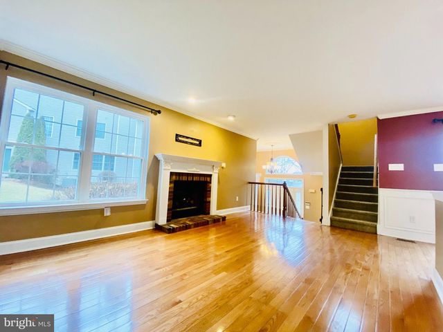 475 STONEGLEN ST, Collegeville, PA 19426
