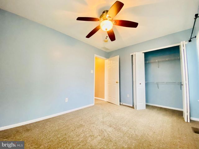 475 STONEGLEN ST, Collegeville, PA 19426