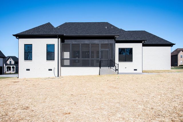 864 Harrisburg Ln, Mount Juliet, TN 37122