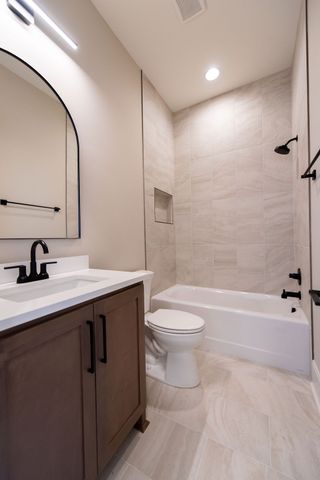 864 Harrisburg Ln, Mount Juliet, TN 37122