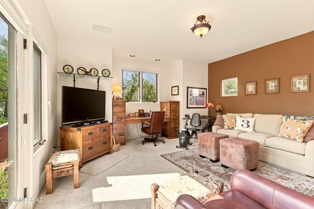 14460 N Sun Spring Drive, Oro Valley, AZ 85755