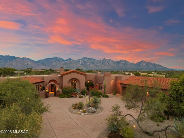 14460 N Sun Spring Drive, Oro Valley, AZ 85755