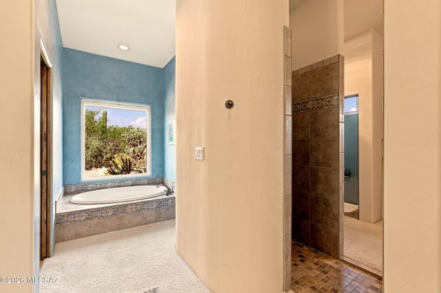 14460 N Sun Spring Drive, Oro Valley, AZ 85755
