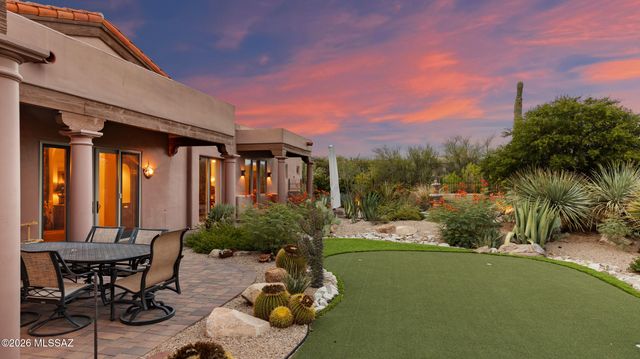 14460 N Sun Spring Drive, Oro Valley, AZ 85755