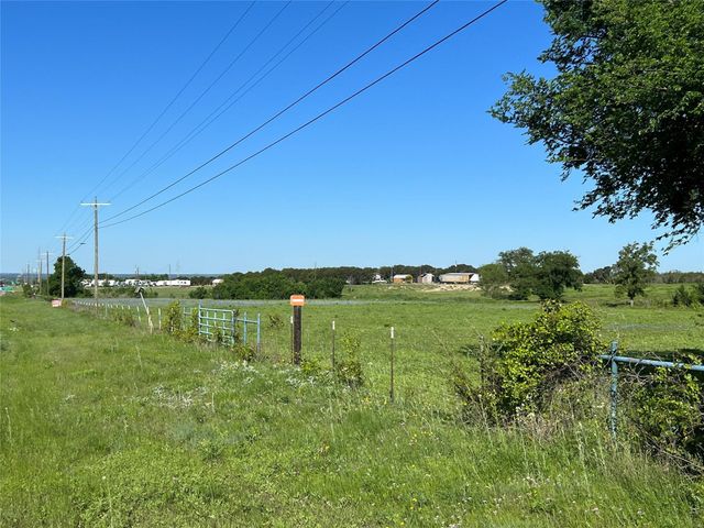 12303 W Highway 67, Cleburne, TX 76033