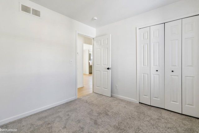 45880 Brookside North Drive, Macomb Twp, MI 48044