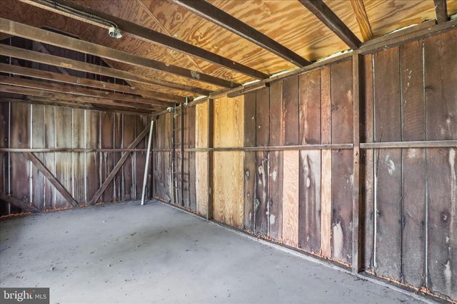 8805 REICHARD RD, Fairplay, MD 21733