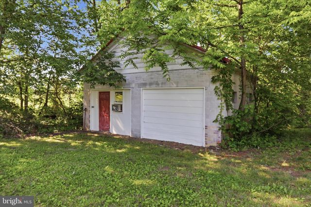 8805 REICHARD RD, Fairplay, MD 21733