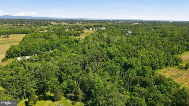 8805 REICHARD RD, Fairplay, MD 21733