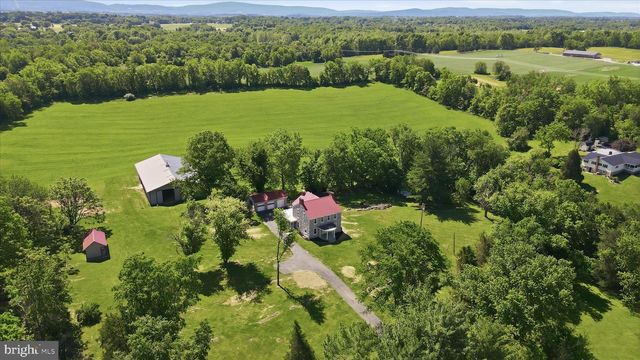 8805 REICHARD RD, Fairplay, MD 21733
