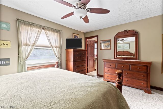 960 Karla Drive, Green, OH 44216