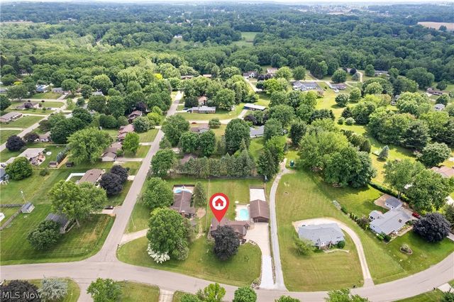 960 Karla Drive, Green, OH 44216