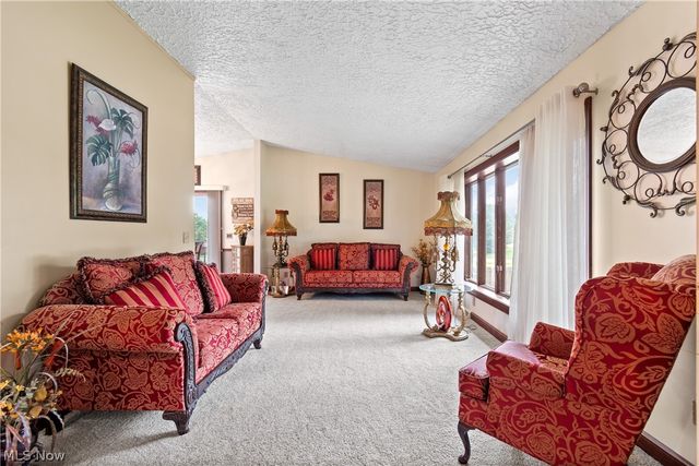960 Karla Drive, Green, OH 44216