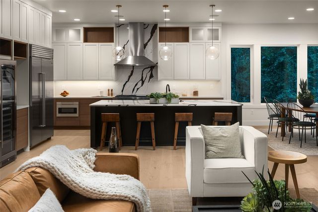 510 Nile Ave NE, Renton, WA 98059