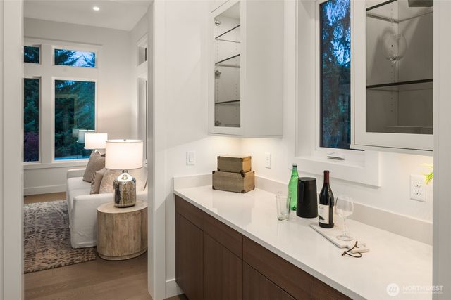 510 Nile Ave NE, Renton, WA 98059