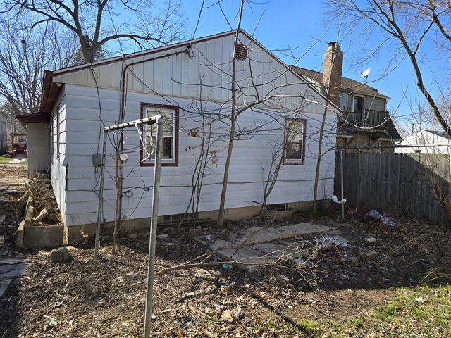 6128 N 38th STREET, Milwaukee, WI 53209
