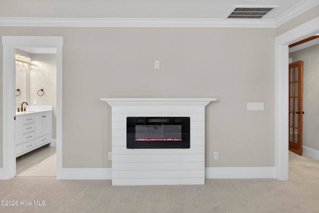 404 S Bodenheimer Street, Saint Helena, NC 28425