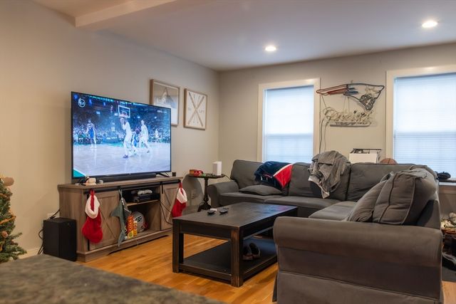 47 Ward, Boston, MA 02127