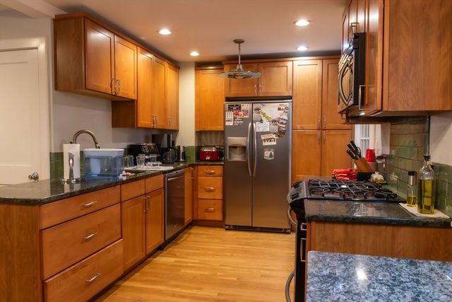 47 Ward, Boston, MA 02127