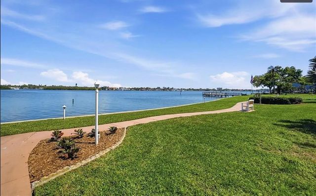 1847 SHORE DRIVE S 710, South Pasadena, FL 33707