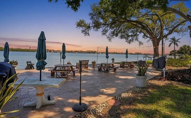 1847 SHORE DRIVE S 710, South Pasadena, FL 33707