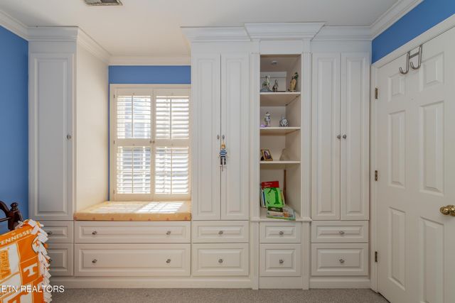 7320 Wheatfield Place, Knoxville, TN 37919